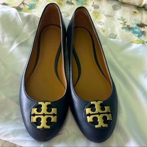 Beautiful Tory Burch flats. New - never worn. Perfect for everyday wear.